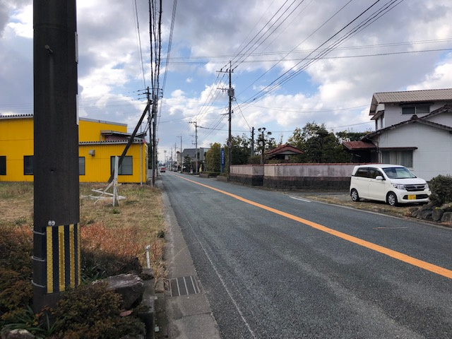 田主丸町牧土地の前面道路含む現地写真