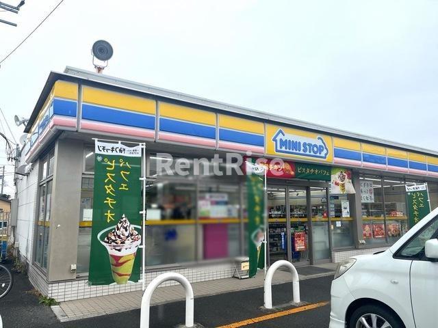 Ⅲ・アンジェラス|ミニストップ 一宮西インター店 0.1km