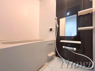 【浴室】 | カーサフォルテ辻町 | 落ち着いた空間のお風呂です