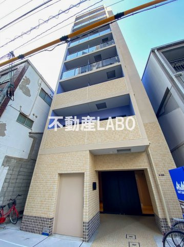 HR FRONT REGAL ドームウエストの外観