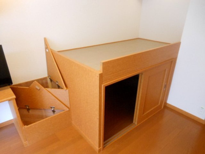 【収納】 | レオパレス淵ノ上公園 | ベッド下収納