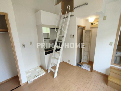 【居間・リビング】 | リーヴェルポート横浜子安Ⅱ | 使いやすい居間です