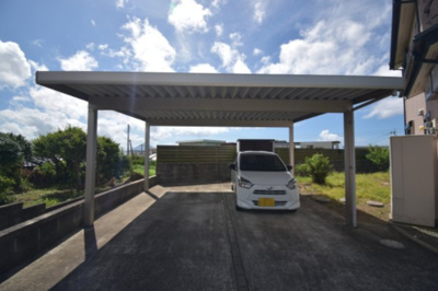 【駐車場】 | 枕崎市白沢西町　売戸建 | カーポート