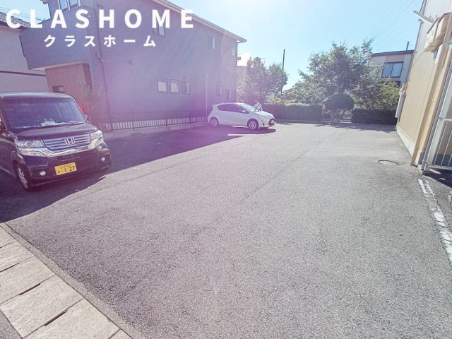 パレスミサカ　　　刈谷市近郊の賃貸はクラスホームの駐車場