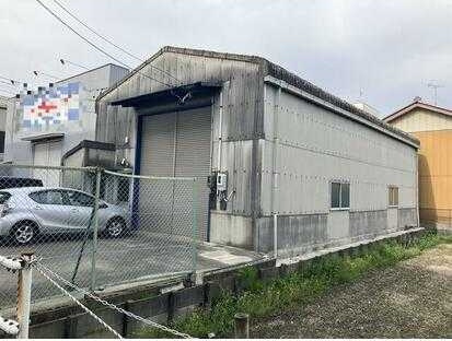 清須市春日倉庫の外観