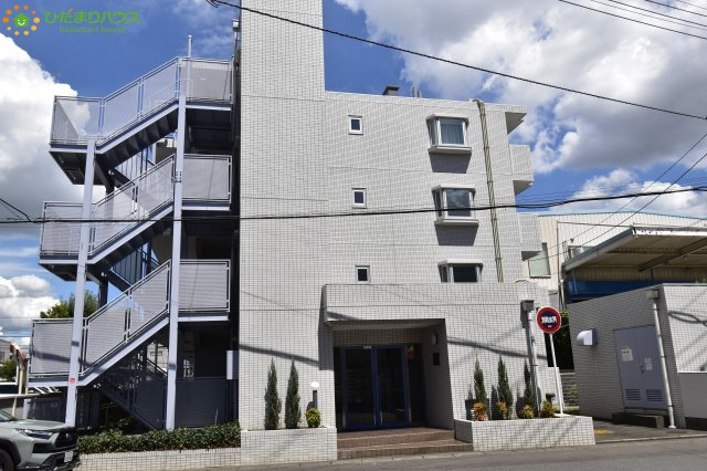 リーブル大宮の外観