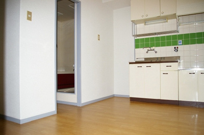  | ロイヤルメゾン長吉