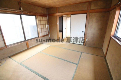 【和室】 | 大津市里3丁目戸建 | 来客時にも便利な和室付き