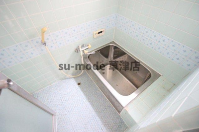 【浴室】 | 大津市里3丁目戸建 | 日々の暮らしに欠かせないお風呂です