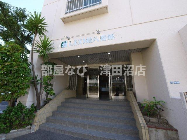 LEO拾八番館のエントランス|清潔なエントランスです