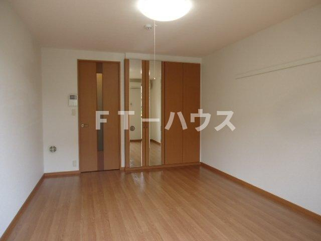 クレシアの居間・リビング|洋室