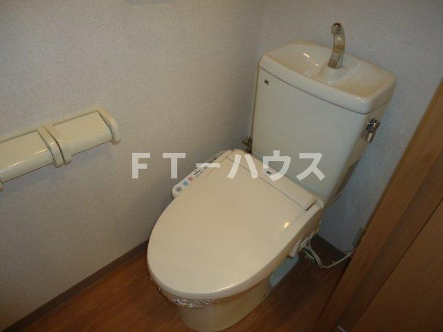 クレシアのトイレ|シャワー付トイレ