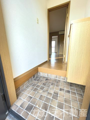 【玄関】 | 明るい玄関です