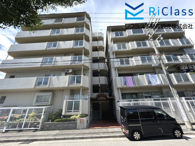 甲南セゾン兵庫の外観|物件の外観です