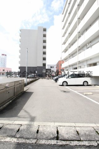 リアン都城の駐車場|駐車スペースもあります