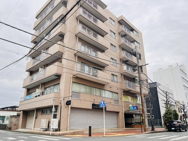 チサンマンション本厚木の外観