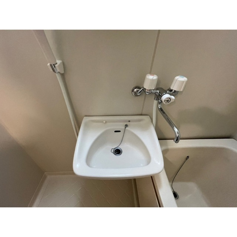 【洗面所】 | アンビション院内 | ※同物件・反転タイプの写真です。
