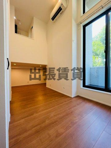 仲介手数料0円！！ヴィラ新福寺の居間・リビング