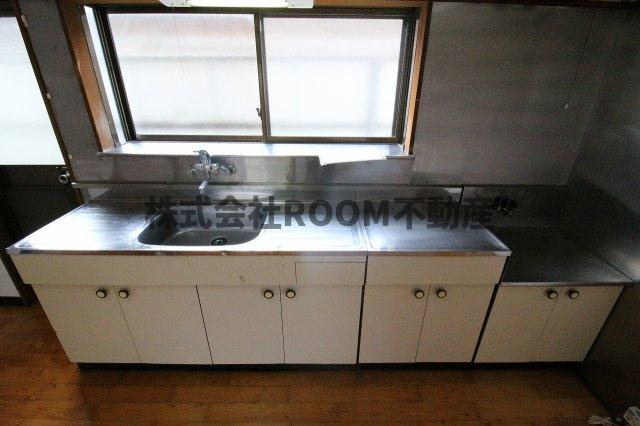 今村貸家のキッチン|お料理しやすいキッチンです