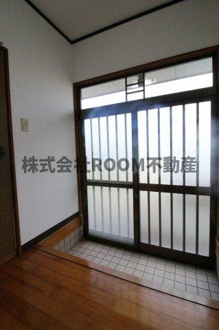 今村貸家のエントランス|清潔なエントランスです