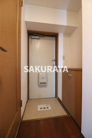 ラフェスタ足利大町の玄関|2023年撮影。現況と異なる場合がございます。