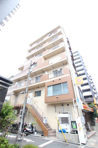 クインハイツ山岡の外観