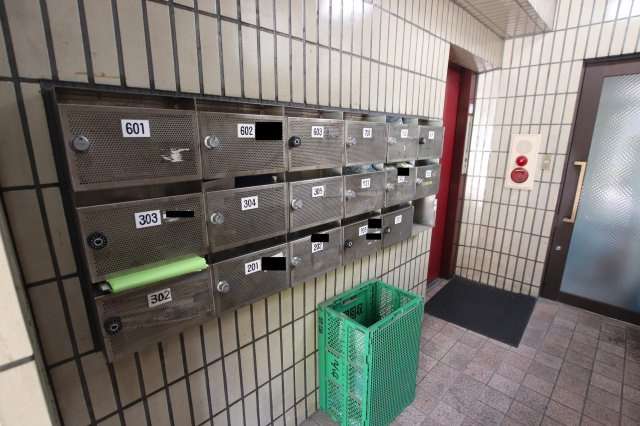 クインハイツ山岡のその他共用部分|メールボックス