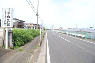 【前面道路含む現地写真】