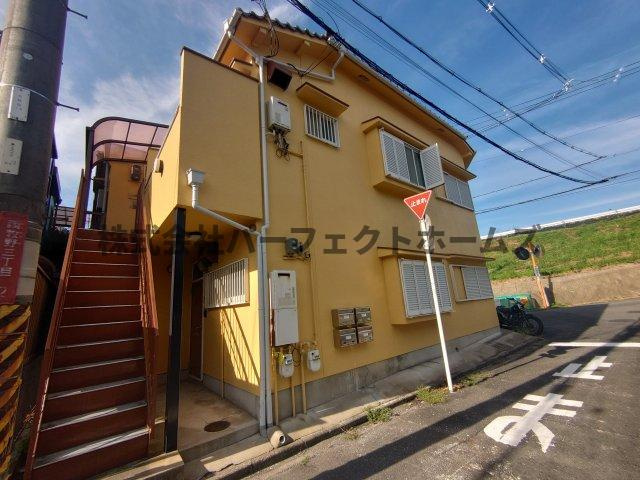 松栄ハイツの外観|外観は落ち着いています