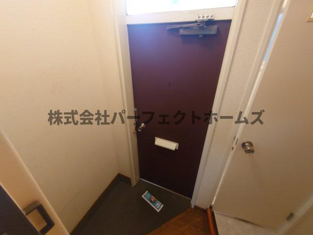 松栄ハイツの玄関|ゆったりとした玄関です