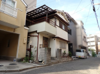 【前面道路含む現地写真】