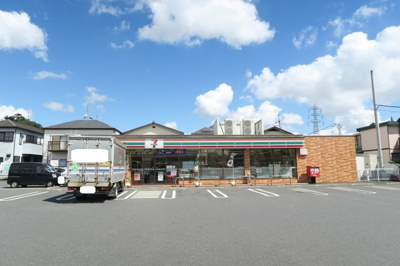 セブンイレブン松戸大金平2丁目店まで120ｍ