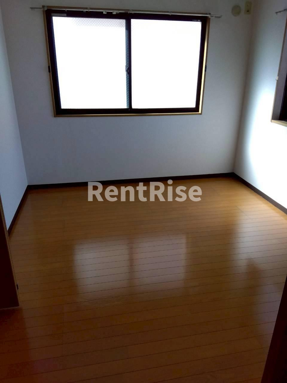 プリミエール清水の玄関