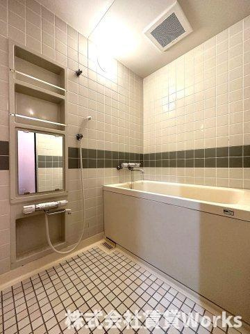 バロンズコートの浴室|お風呂で日々の疲れを落としましょう