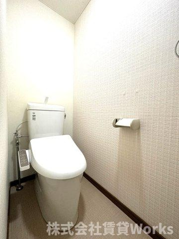 バロンズコートのトイレ|清潔感のあるトイレです