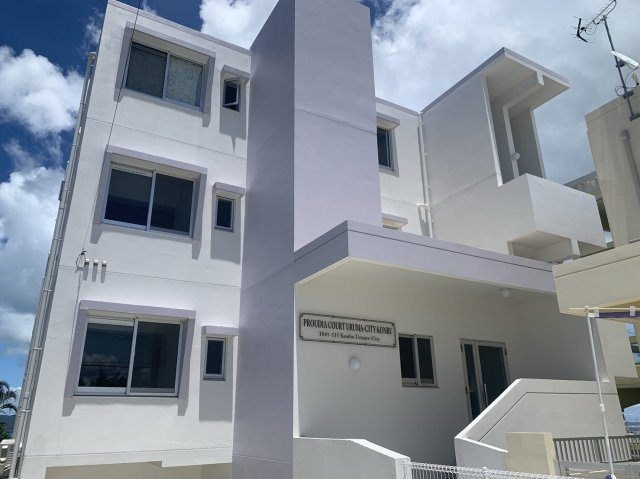 プラウディアコートうるま市昆布の外観