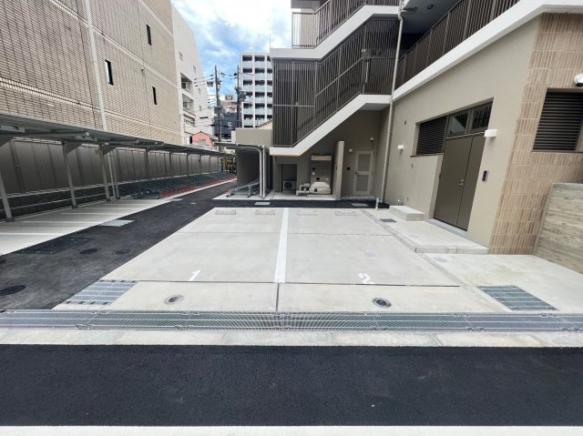 Ｊ．ＧＲＡＮ　Ｃｏｕｒｔ京町堀の駐車場