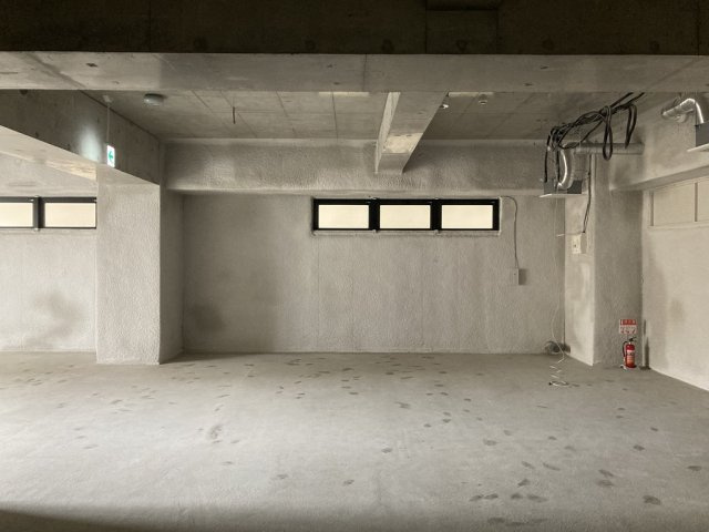 【駐車場】 | マルマンビル