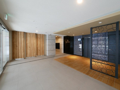 【ロビー】 | フォーリアライズ難波シエロ