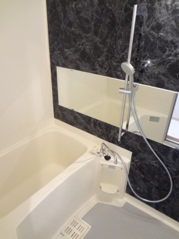 コンフォールの浴室