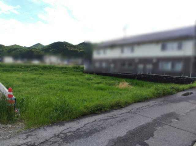 ６１１３７　岐阜市粟野西土地の外観