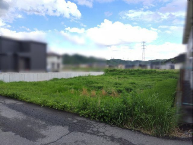 ６１１３７　岐阜市粟野西土地の外観