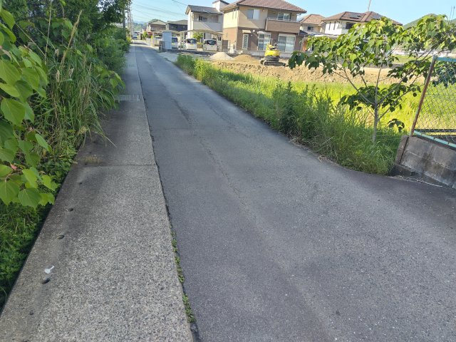 ６１１３７　岐阜市粟野西土地の外観