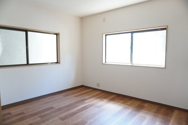 中古戸建　大東市北条6丁目（昭和59年築）の居間・リビング