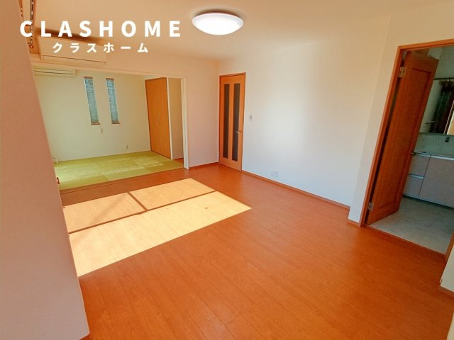 大府市北山町1丁目戸建　　刈谷市近郊の賃貸はクラスホーム刈谷店の居間・リビング