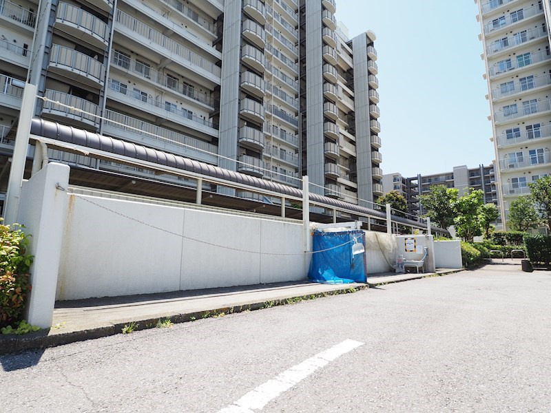 便利な敷地内ゴミ捨て場★