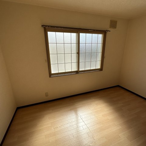 ファーストの内装