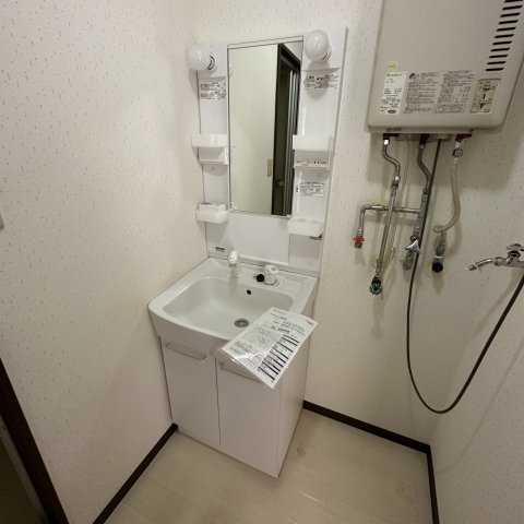 ファーストの洗面所