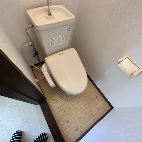 ファーストのトイレ