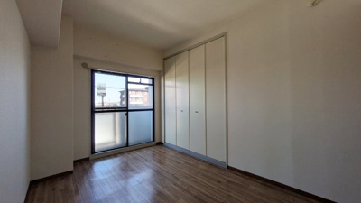 【寝室】 | サンセリテ中町